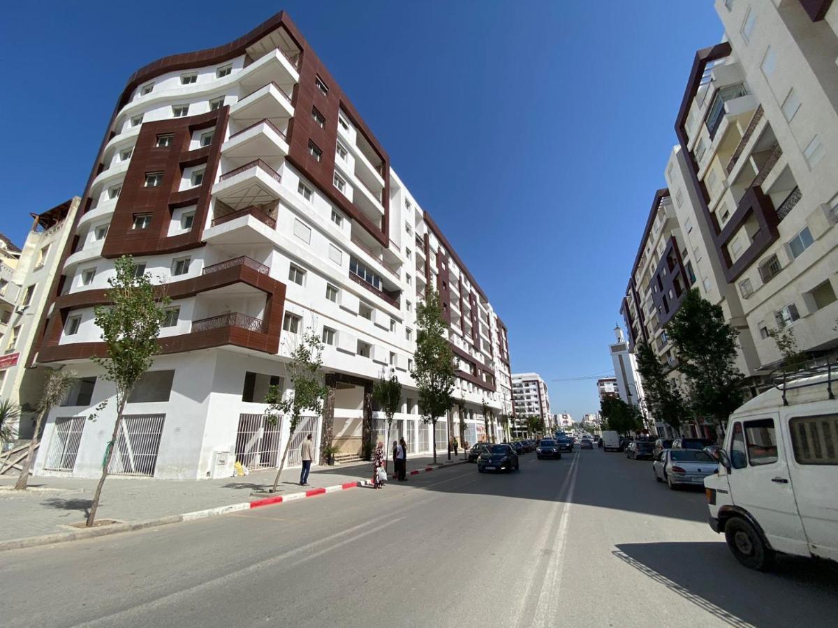 La Perle Du Detroit : Appartement Familial A Mesnana Golf Tanger. Eksteriør billede