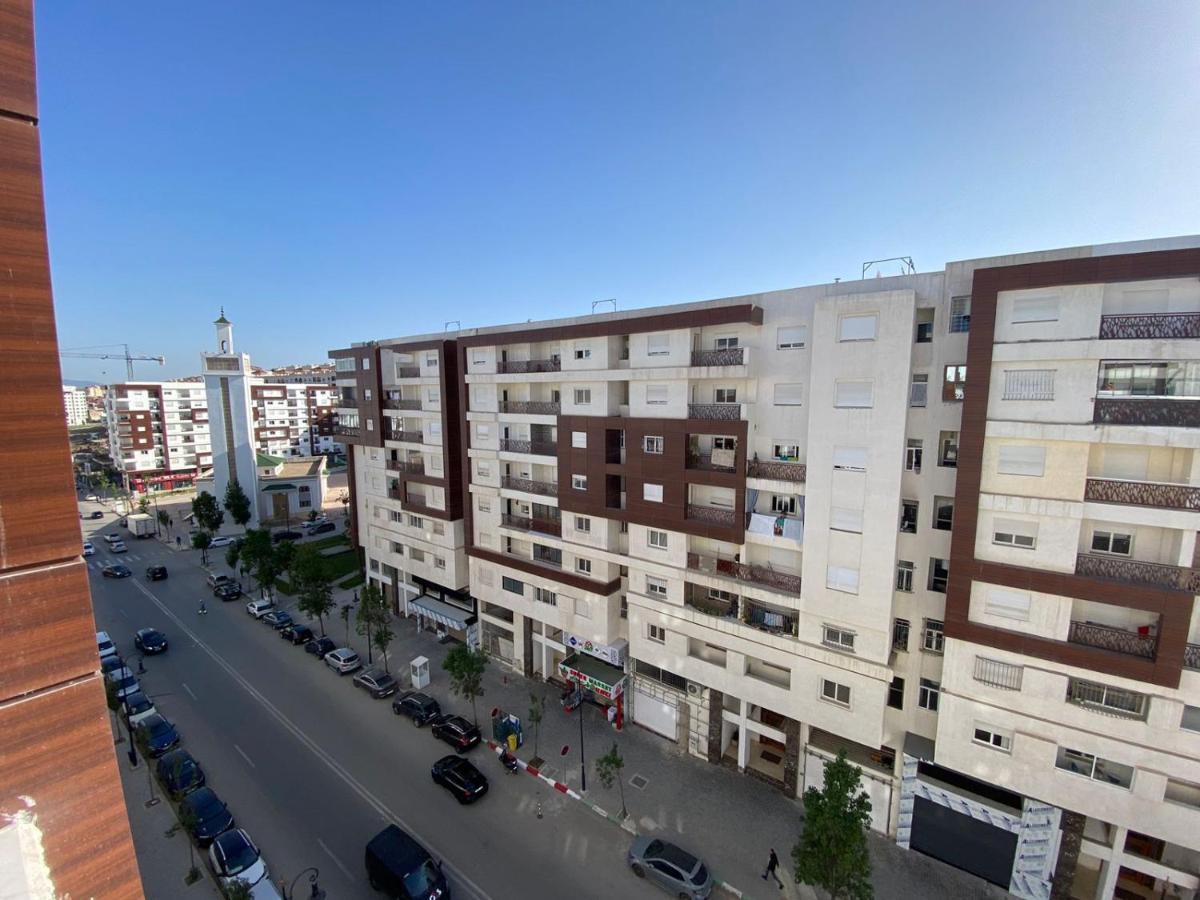 La Perle Du Detroit : Appartement Familial A Mesnana Golf Tanger. Eksteriør billede